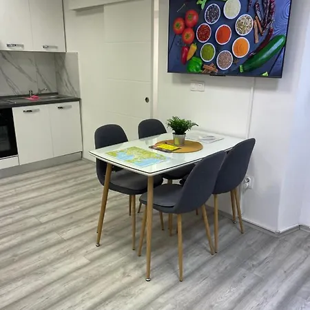 Beauty In Centar Apartment *